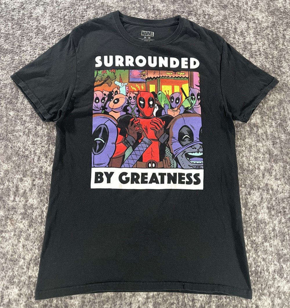 Marvel T-Shirt Mens M Black Deadpool Surrounded By Greatness Graphic Comic Tee